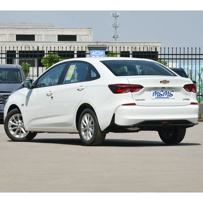 2023年 キア・セータス 1.5L CVT ルックス・エディション 5ドア 5座コンパクトSUV ガソリンカー 4ヶ月