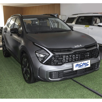 1.5T 2.0T 4WD フラグシップ 5席 スポーツ用ガソリンカー 最大速度205Km/h エンジン