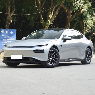 高速XPENG P7 586G 4輪車 大人の電気自動車 4880x1896x1450mm