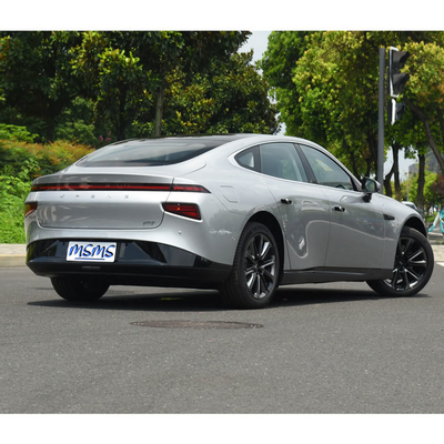 エレクトリック・オート XPENG P7i 2023 2024 610km 純電動車 348Kw 最大パワー