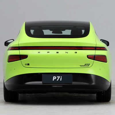 Xpeng P7i 電動車 473P モーターと 4888*1896*1450mm サイズ 安価なオプション