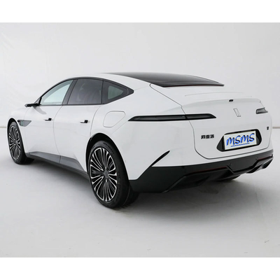 3020mmホイールベース チャンガン アバター 12 電動セダン 高速純電動自動EVカー