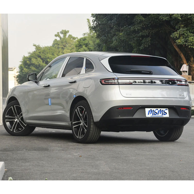 SUVレベルの性能 AITO M5 電動車両 リチウム鉄リン酸電池