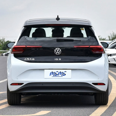 Vw ID3 5人乗り 電動車 450km 走行距離 1760kg 制限重量