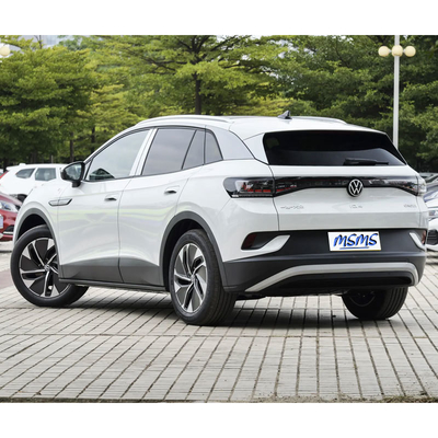電気自動車 VW ID4 150kWのモーターパワーと 4612mm*1852mm*1640mmの自動