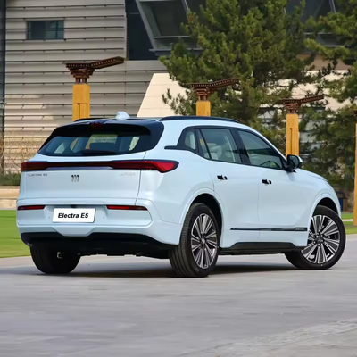 時速180km 最大速さ 純電動2023 ブイークE5 左駆動 5人乗り大型SUV