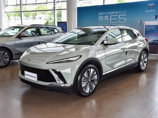 2024 Buick E4 純電動SUV 急速充電 エネルギー効率と豪華なデザイン