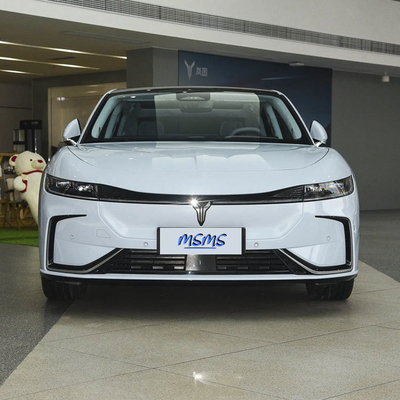 2023年Voyah PHEV 580kmの走行距離と4ドア5座のSUVの車体構造を持つ中型車