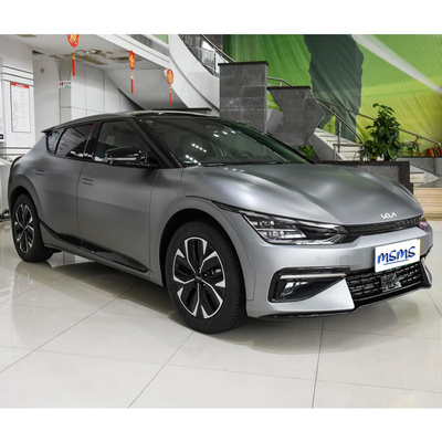 2023年 KIA EV6 SUV 229hp エンジンと5ドア5座車体構造の電気自動車
